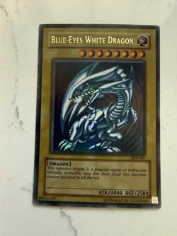 Yu-Gi-Oh 1996 Vintage 62 Card Lot Holos 1st Ed Rare Magic Dragon & Winged Beast - Image 5