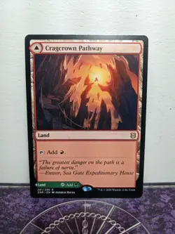 Cragcrown Pathway // Timbercrown Pathway [Zendikar Rising] - Image 1