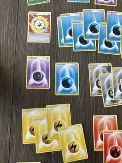 Pokemon Vintage Card Lot From 1999-2010 Of Over 95 Energy And Trainers 🔥🔥 - Image 5