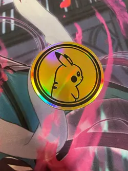 Pokemon TCG COLLECTIBLE COIN - GOLD HOLO PIKACHU - Image 1