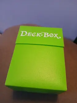 Ultra Pro Pro Deck Trading card game storage box - Green - Image 1