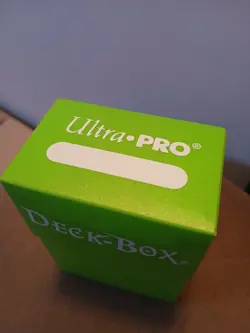 Ultra Pro Pro Deck Trading card game storage box - Green - Image 5