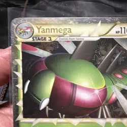 Yanmega 98/102 Rare Prime HGSS Triumphant Pokemon MP - Image 2