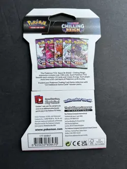 Pokemon: Sword & Shield Chilling Reign Sleeved Booster Pack 820650808470 - Image 2