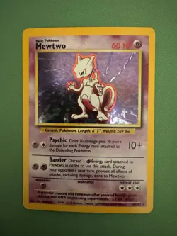Pokemon Card - Mewtwo 010/102 Base Set Holo - Image 4