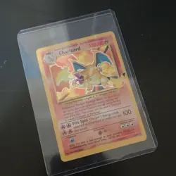 Charizard Pokemon TCG Base Set 4/102 Holo 25th Anniversary. LOOK IN DESCRIPTION - Image 1