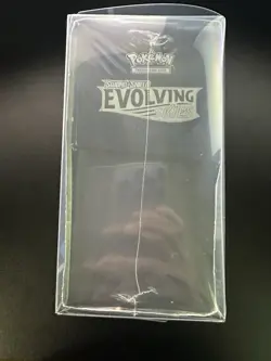 Pokemon Sword & Shield Evolving Skies Elite Trainer Box - Image 5
