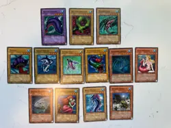 Yu-Gi-Oh 1996 Vintage 62 Card Lot Holos 1st Ed Rare Aqua Fish Sea Serpent - Image 3
