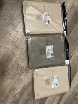 MTG FINAL FANTASY CLOUD - 9 POCKET PREMIUM ULTRA PRO CARD BINDER NEW LOT - Image 2