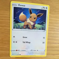 EEVEE 130/185 POKEMON CARD (VIVID VOLTAGE SET) - Image 3