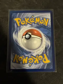 Lumineon v Crown Zenith: Galarian Gallery Ultra Rare Card #GG39/GG70 - Image 2