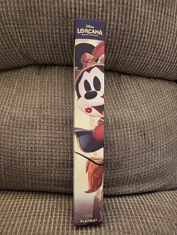 🔥 Disney Lorcana Parks Exclusive ICONIC Mickey & Minnie FOIL PLAYMAT SEALED! 🔥 - Image 2