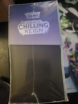 Pokemon TCG Sword & Shield Chilling Reign Elite Trainer Box ETB Sealed New - Image 2