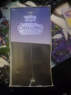 Pokemon TCG Sword & Shield Chilling Reign Elite Trainer Box ETB Sealed New - Image 4
