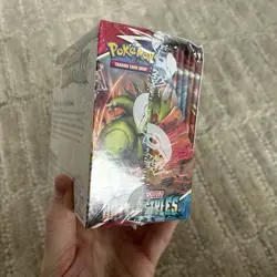 Pokemon Battle Styles Booster Box (Bent Corner) - Image 4