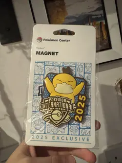 Pokemon Center EUIC London 2025 Exclusive Psyduck Magnet - Image 1