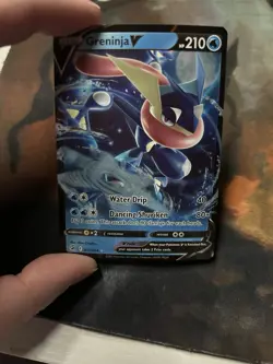 2021 Pokemon Sword And Shield Fusion Strike Holo Full Art Holo Greninja V 73/264 - Image 1