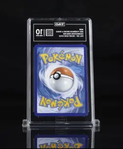 2021 Pokemon Sword & Shield Celebrations 025 TAG 10 Full Art Secret Rare Gold - Image 2