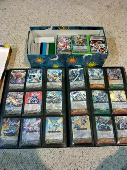 Cardfight Vanguard Bulk Lot of 2000 Cards Binder and Box mixed rarity and era - Image 1