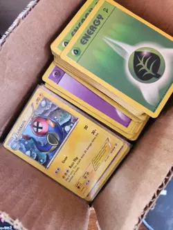 Pokemon 550+ Pokemon TCG Trading Cards Collection - Image 1