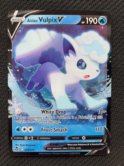 Alolan Vulpix V 033/195 Rare Pokemon Card - Sw&Sh Silver Tempest set - NM - Image 1