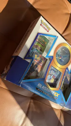 Pokemon TCG 2016 Red & Blue Collection Blastoise Ex 20th Anniversary Sealed 💎💯 - Image 3