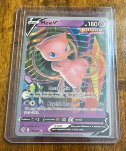 Mew V 113/264 2022 Pokemon World Championships Fusion Strike Variant C - Image 1