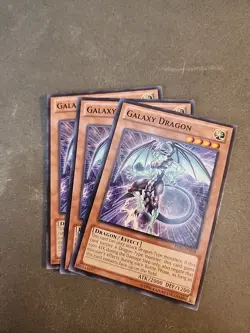 Yugioh- 3X Galaxy Dragon - Common - Unlimited - PRIO-EN098 - Near Mint - Image 1