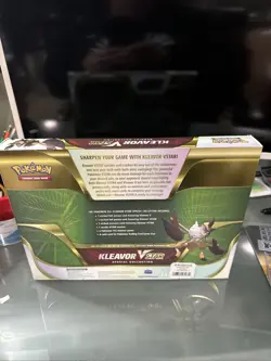 Pokemon TCG - Kleavor VSTAR Special Collection - Factory Sealed 820650851254 - Image 5
