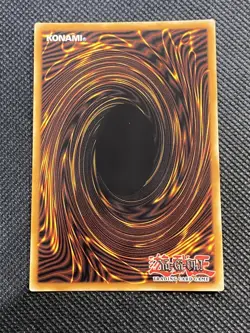 YuGiOh - Sneaky "C" PHHY-EN030 Super Rare 1st Edition Near Mint Photon Hypernova - Image 2