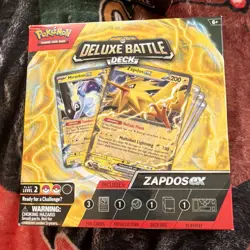 Pokemon Deluxe Battle Deck Zapdos ex w/ Foil Cards, Coin, Deck Box & Playmat - Image 1