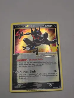 Pokemon TCG Greninja Gold Star SWSH144 Celebrations Black Star Promo NM - Image 2