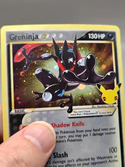 Pokemon TCG Greninja Gold Star SWSH144 Celebrations Black Star Promo NM - Image 3