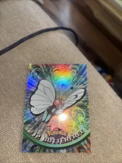 Pokemon 2000 Topps Chrome Butterfree #12 HP TV Series 1 Holo - Image 2