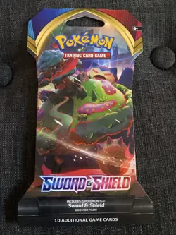 Sword and Shield Base Booster Pack Sleeved - 1x NEW English Sealed Pokemon 2020 - Image 1