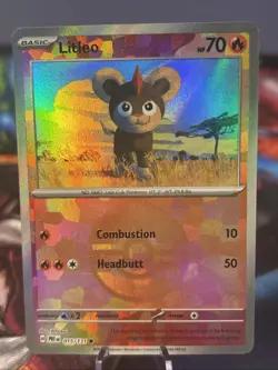 2025 POKEMON PRE EN-PRISMATIC EVOLUTIONS 015 LITLEO POKE BALL HOLO NM/M - Image 1