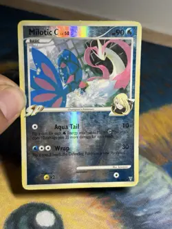 Milotic C 35/147 Supreme Victors Reverse Holo Rare DMG English Pokemon Card - Image 3
