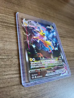 Jolteon VMAX SWSH184 SWSH: Sword & Shield Promo Cards Holo - Image 2