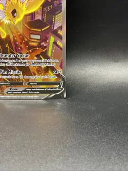 Jolteon V SWSH183 SWSH: Sword & Shield Promo Cards Holo - Image 4