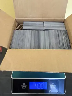 MTG - Uncommon/Common Bulk Lot W/Foils ~650 Ct No Lands -Final Fantasy - Dusk ++ - Image 1