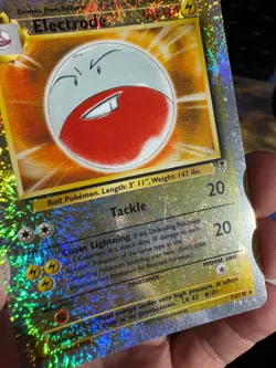 Electrode 22/110 Reverse Holo Rare Legendary Collection Pokemon Card - Image 4