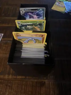 Pokemon Cards Bulk Roughly 560 Cards Modern Cards Box Included See Description - Image 2