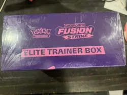 Pokemon TCG Sword & Shield Fusion Strike Elite Trainer Box Factory Sealed SWSH08 - Image 5