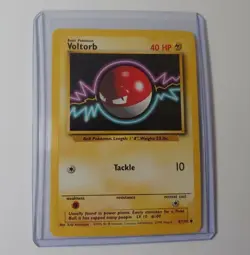Voltorb 67/102 Base Set Unlimited Common Pokemon TCG LP-NM - Image 1