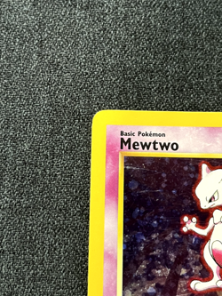 Pokemon TCG Mewtwo 010/130 Base Set 2 Holo Moderately Played. - Image 4