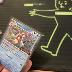 Froslass SVP117 - Twilight Masquerade - STAFF Stamped Prerelease Pokemon Card - Image 4