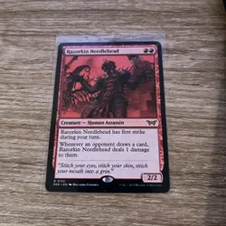 Razorkin Needlehead - Duskmourn: House of Horror - NM - Image 1