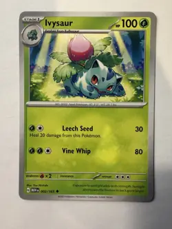 Ivysaur - SV: Scarlet & Violet 151 002/165 NM English Pokemon Card - Image 1