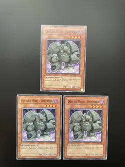 Yugioh Destiny Hero - Defender POTD-EN013 Mixed Editions Common Damaged X3 - Image 1
