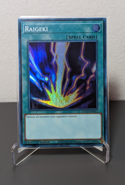 Raigeki SDCH-EN021 Yugioh Spirit Charmers Super Rare 1st Near Mint - Image 1